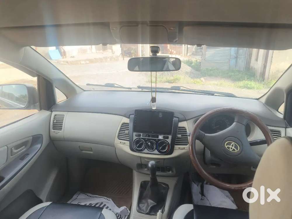 Toyota Innova 2009