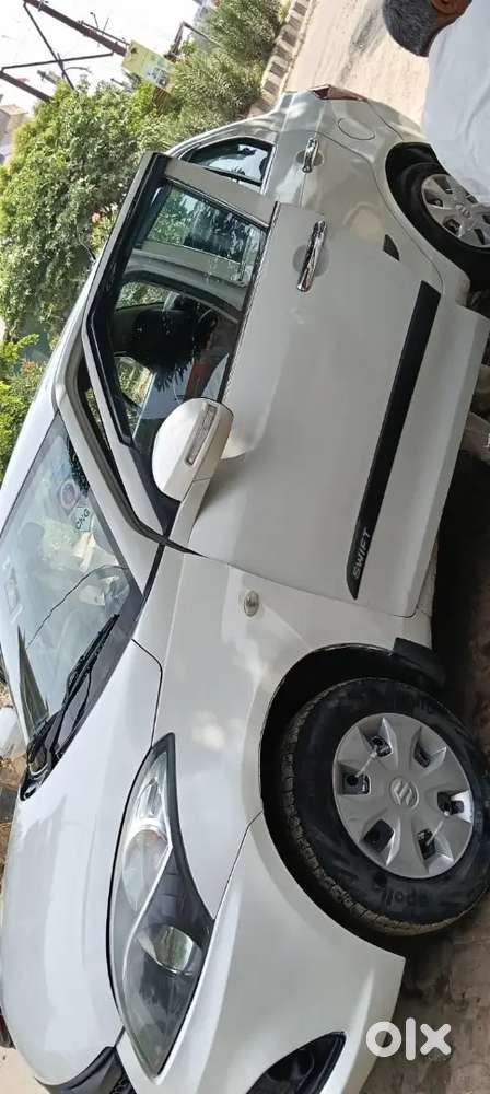 Maruti Suzuki Dzire 2016 Cng & Hybrids 65000 Km Driven