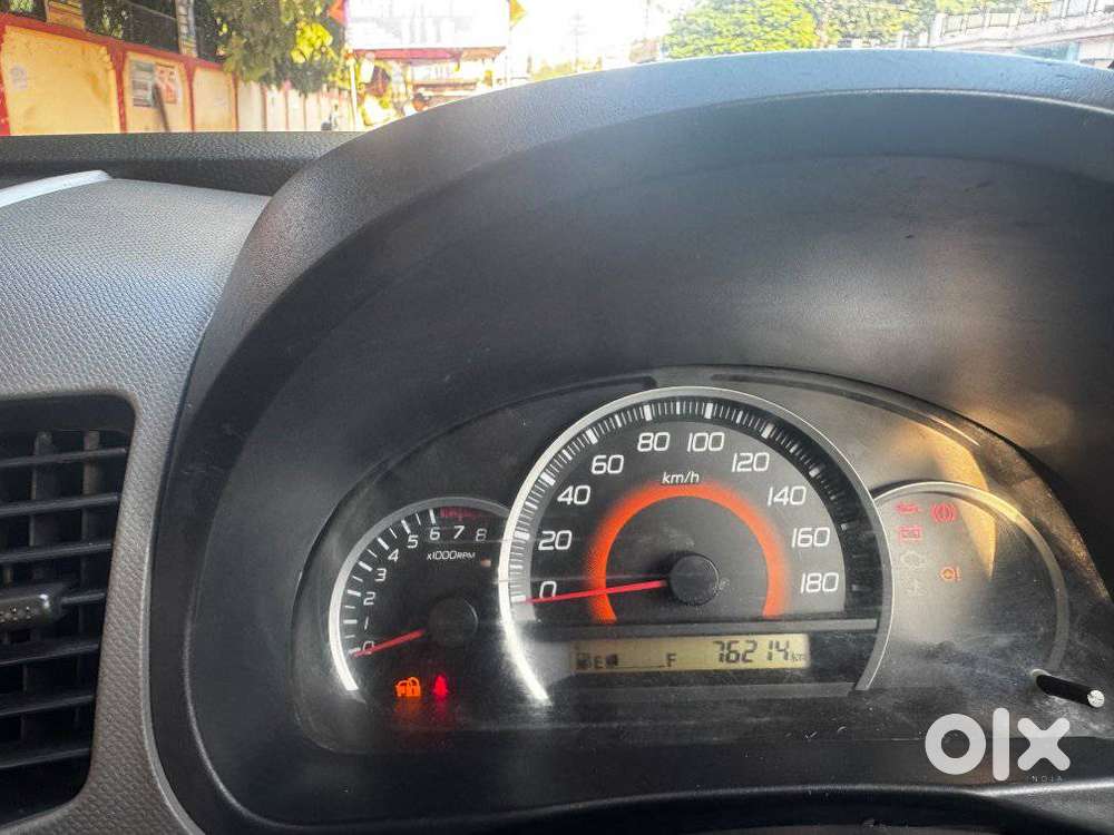 Maruti Suzuki Wagon R Vxi, 2012, Petrol