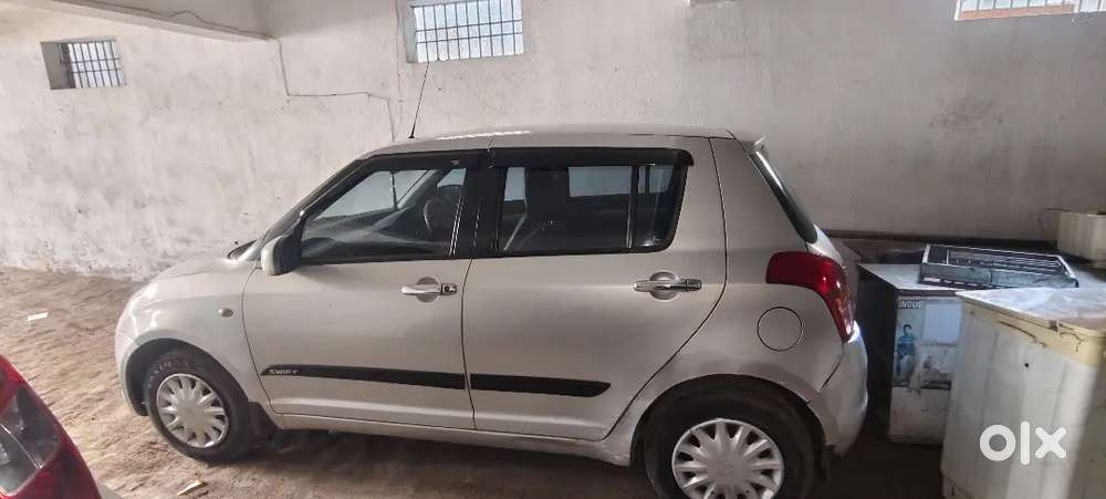 Maruti Suzuki Swift 2011