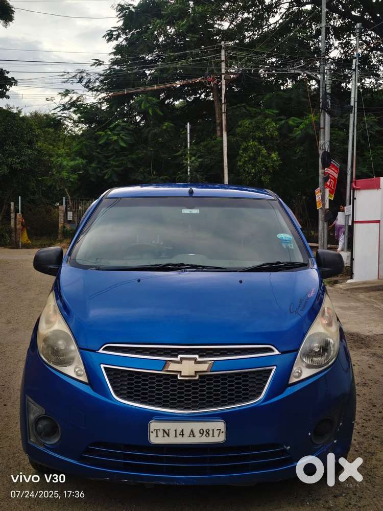Chevrolet Beat, 2010, Petrol