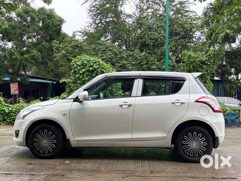 Maruti Suzuki Swift Lxi Option, 2014, Petrol