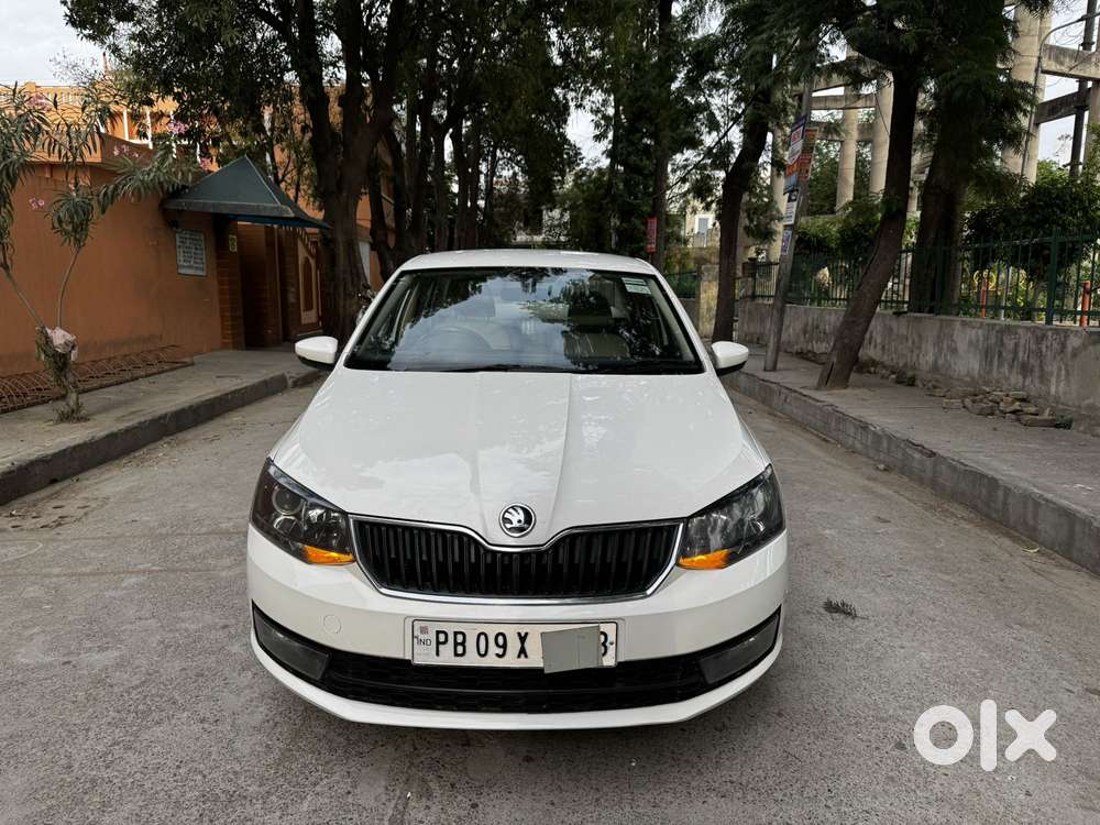 Skoda Rapid 1.6 Ambition Plus Tdi At, 2017, Diesel