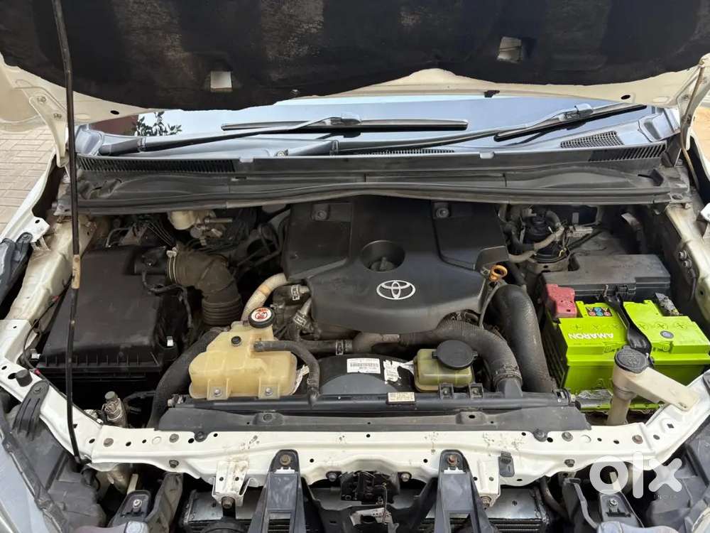 Toyota Innova Crysta 2018 Diesel Well Maintained