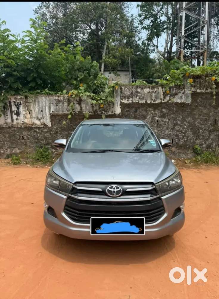 Toyota Innova Crysta 2016