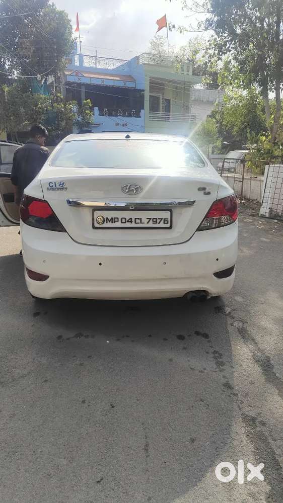 Hyundai Verna Diesel Manual 2013 Model