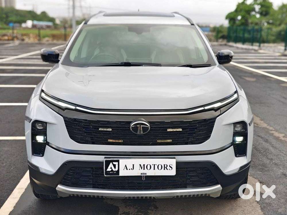 Tata Safari Pure Plus S, 2024, Diesel