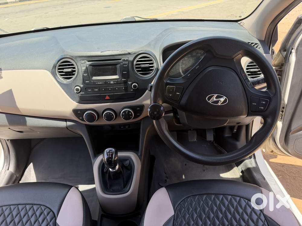 Hyundai Grand I10 Crdi Sportz, 2015, Diesel