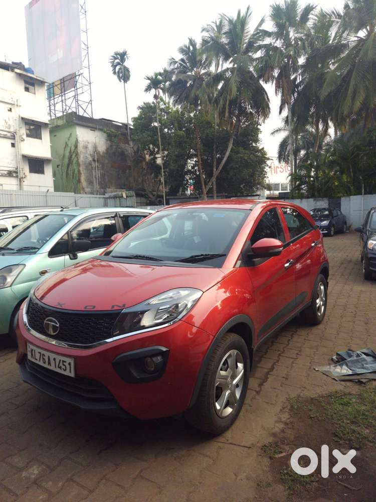 Tata Nexon 1.2 Revotron Xma Amt (s), 2019, Petrol