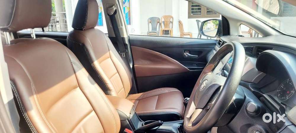 Toyota Innova Crysta G 8 Str, 2017, Diesel