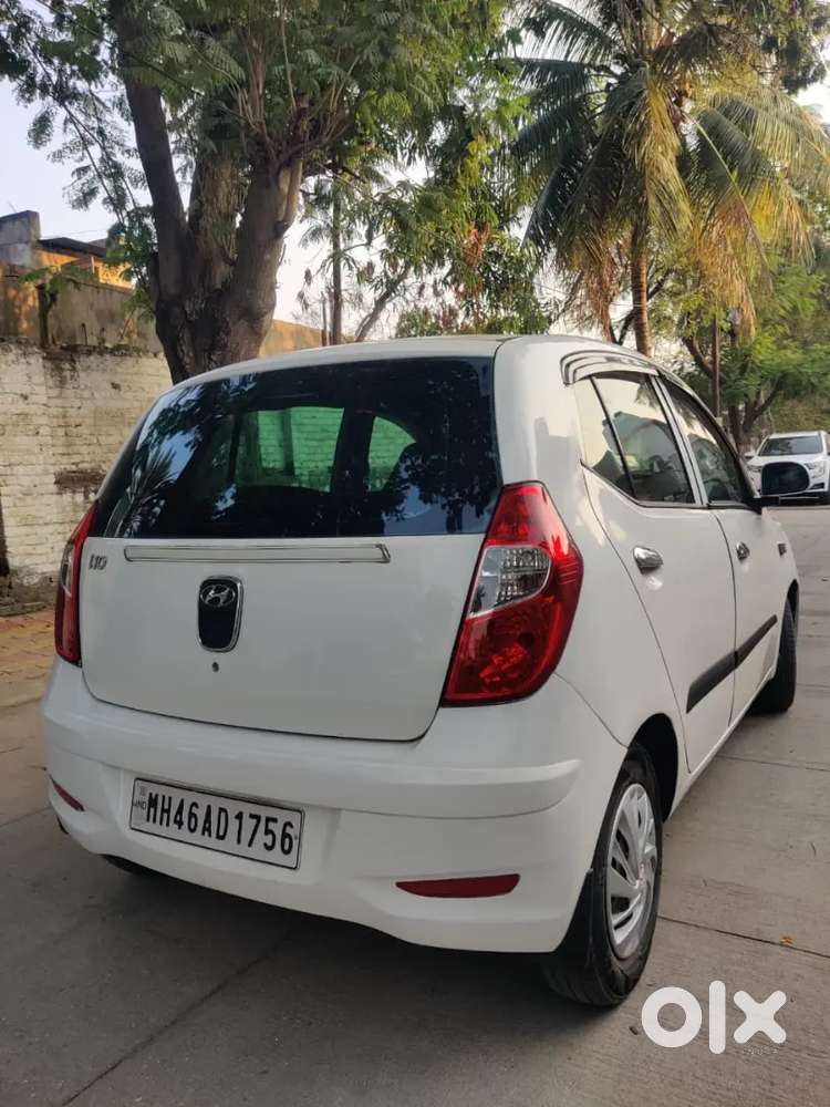 Hyundai I10 
Model 2016
Owner Second 
Fuel Cng Petrol 
Insurance Valid