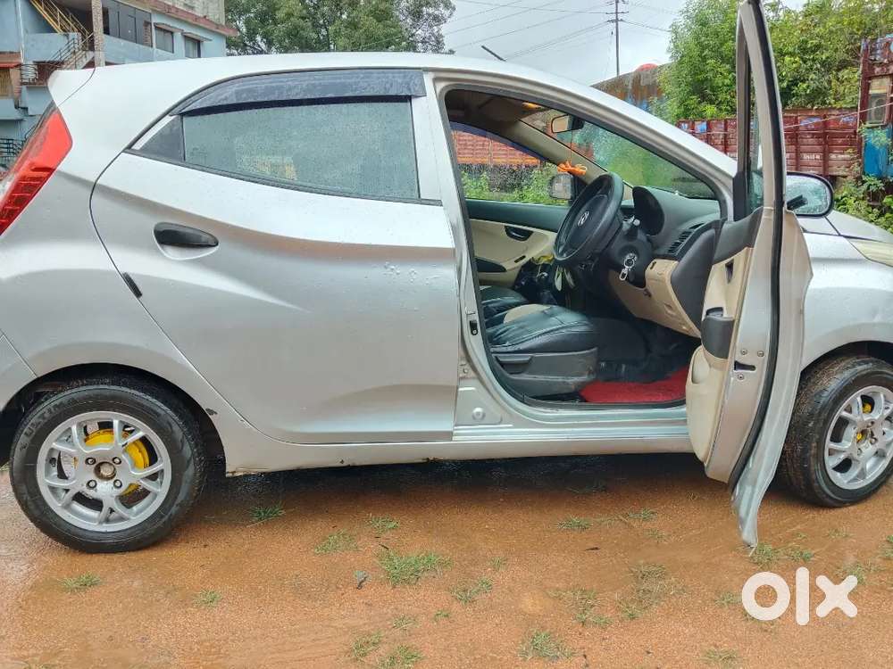 Hyundai Eon 2012 Petrol Well Maintained