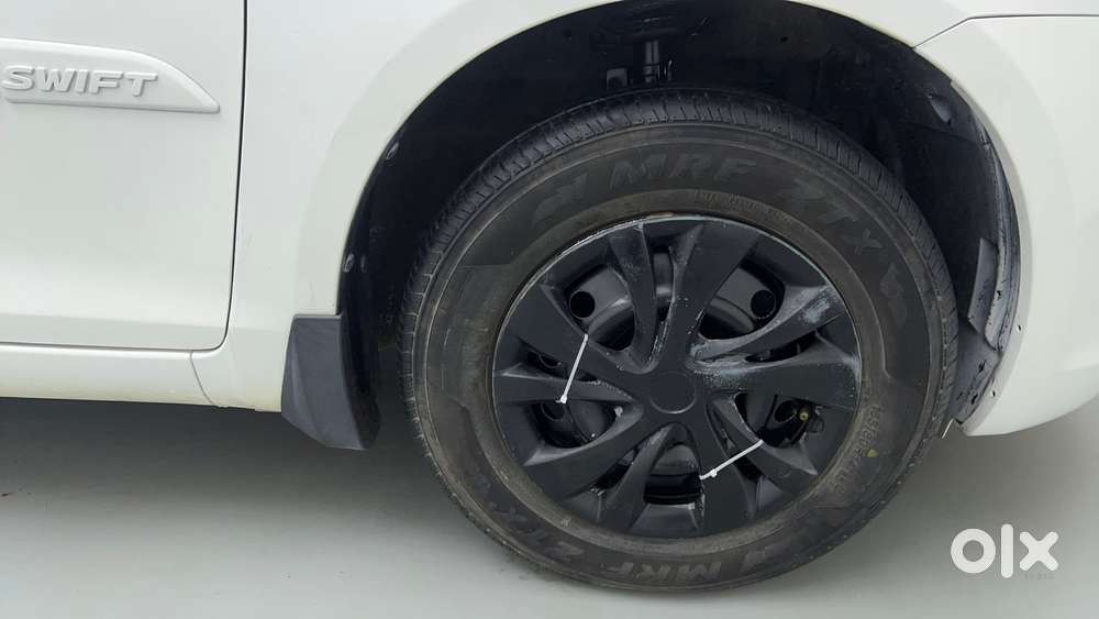 Maruti Suzuki Swift 1.3 Lxi, 2013, Petrol