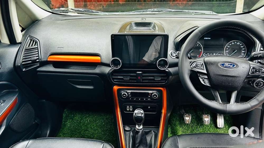 Ford Petrol Manual 2018