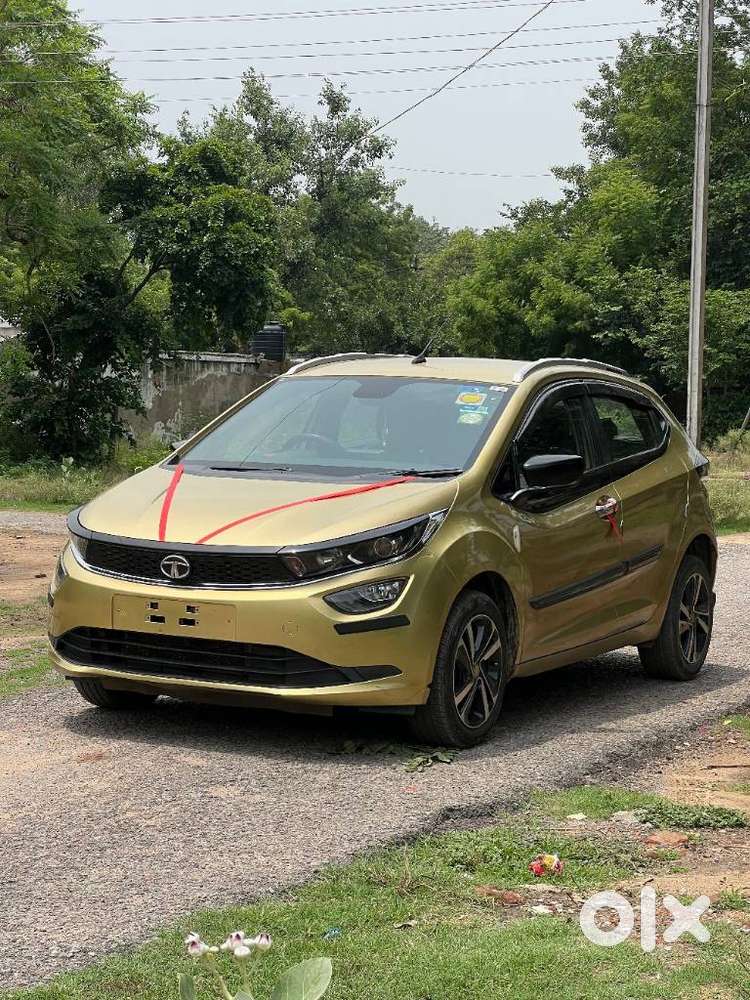 Tata Altroz Xz Plus (s), 2020, Petrol
