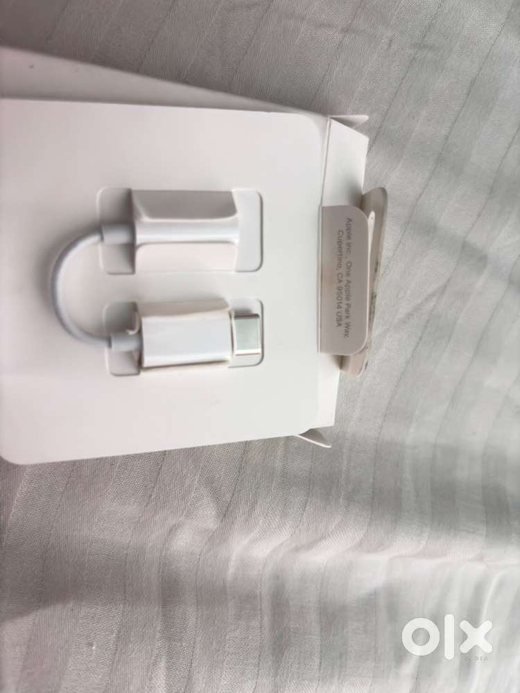 Iphone USB C to headphone jack 3.5mm