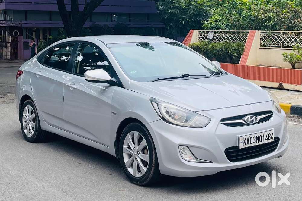 Hyundai Verna Fluidic 1.6 Vtvt Sx, 2012, Petrol