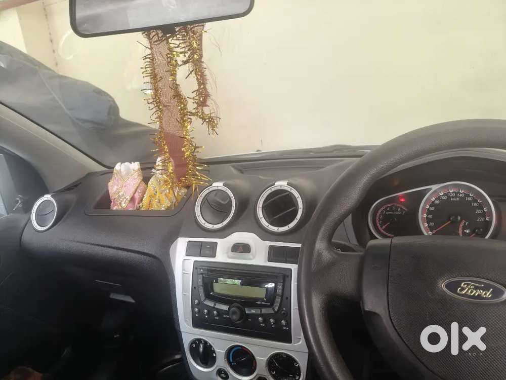 Ford Figo 1.2 Petrol 2012 Cng Best Condition Ac