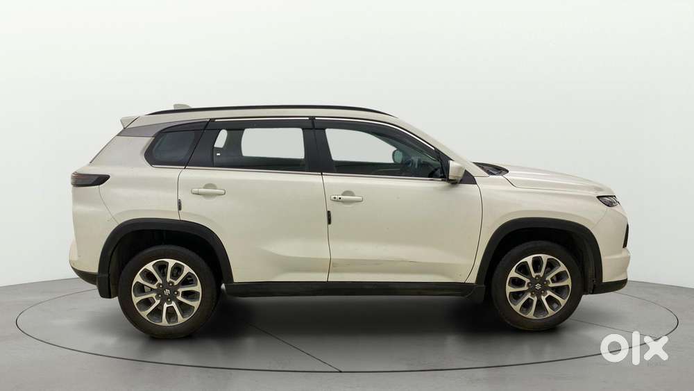 Maruti Suzuki Grand Vitara 1.5 Alpha Smart Hybrid At, 2022, Petrol
