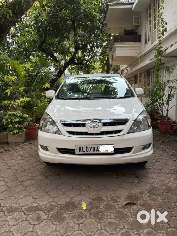 Toyota Innova 2006