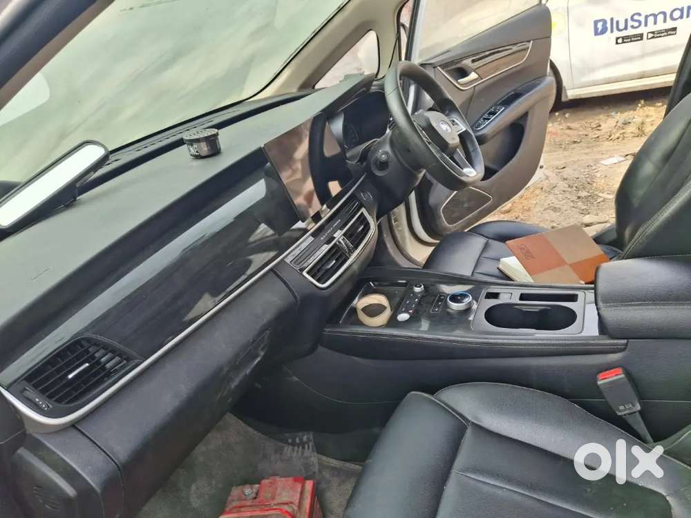 Byd E6 2023 Electric 150000 Km Driven