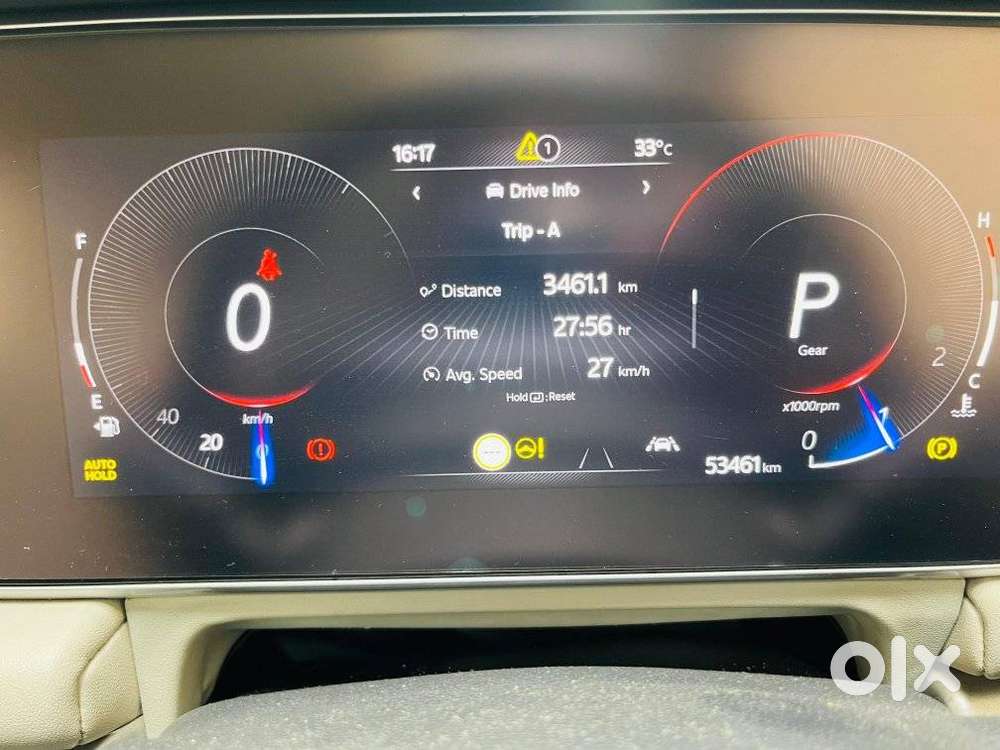 Mahindra Xuv700 2.2 Ax 7 Diesel At Luxury Pack Str, 2022, Diesel