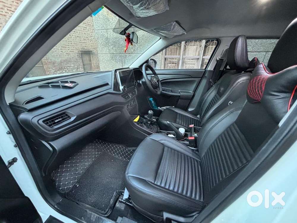 Maruti Suzuki Brezza 2025 Cng & Petrol Well Maintained