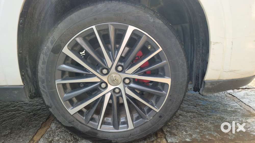 Toyota Innova Hycross 2.0 Vx Hybrid 7 Str, 2024, Petrol