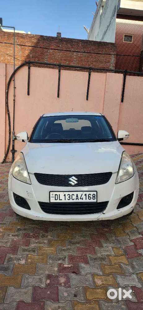 Maruti Swift Vxi 2012 Cng