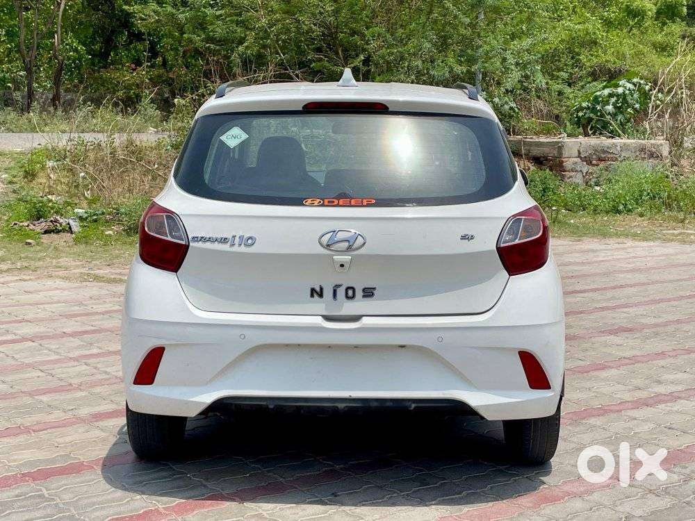 Hyundai Grand I10 Nios Sportz, 2020, Cng & Hybrids