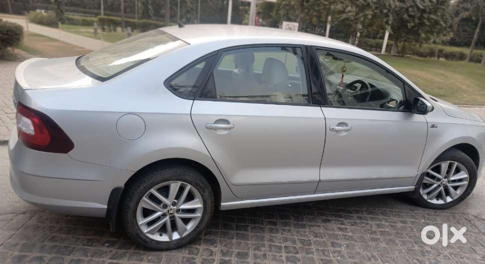Skoda Rapid 1.6 Mpi Style, 2019, Petrol