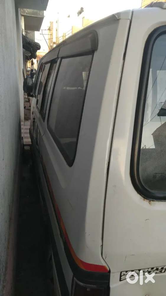 Omni Car He Bhot Ache He