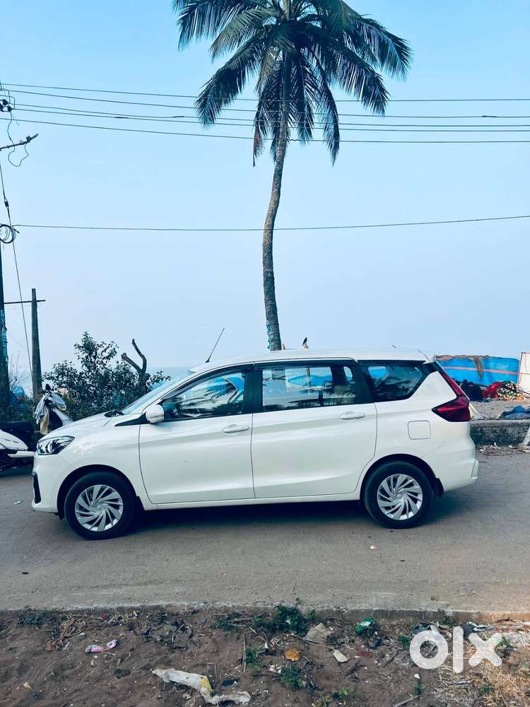 Maruti Suzuki Ertiga 2023 Cng & Hybrids Well Maintained