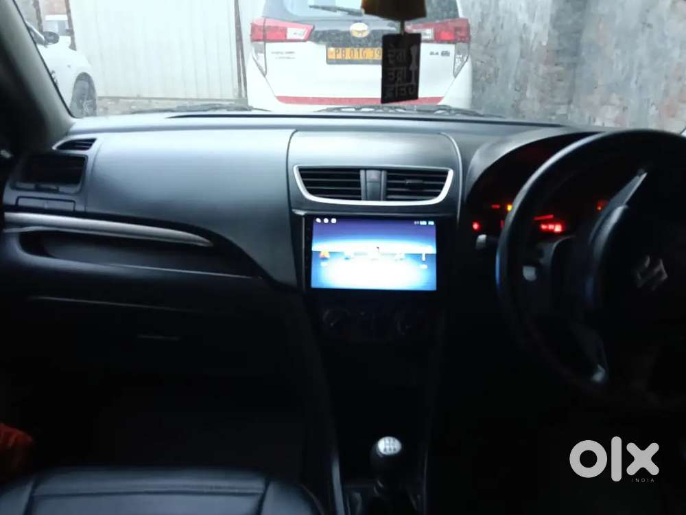 Maruti Suzuki Swift 2015