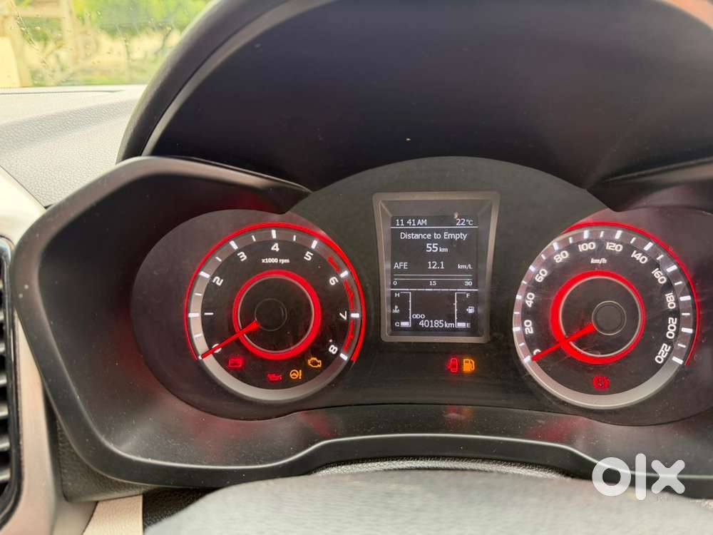 Mahindra Xuv300 Petrol 2021