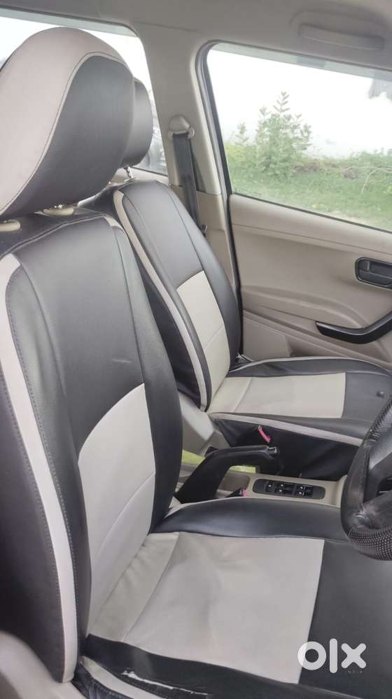 Mahindra Tuv 300 T6 Plus, 2016, Diesel