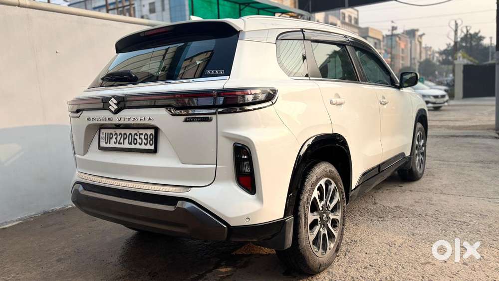 Maruti Suzuki Grand Vitara 1.5 Zeta Plus Intelligent Hybrid Ecvt, 20..