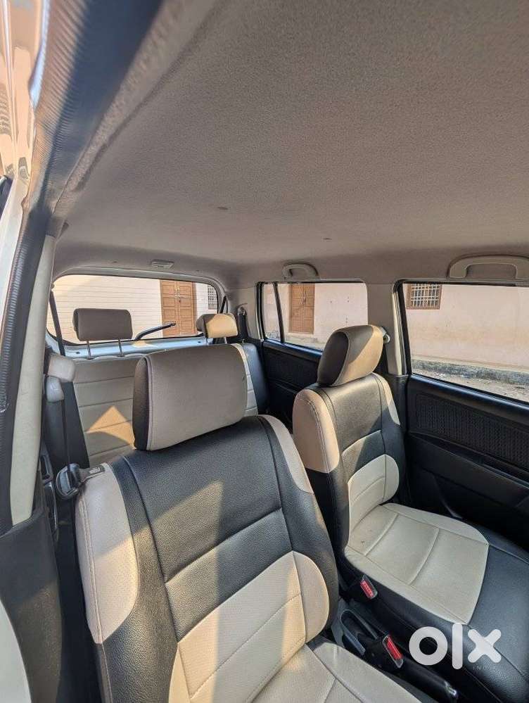 Maruti Suzuki Wagon R Stingray Vxi, 2013, Petrol