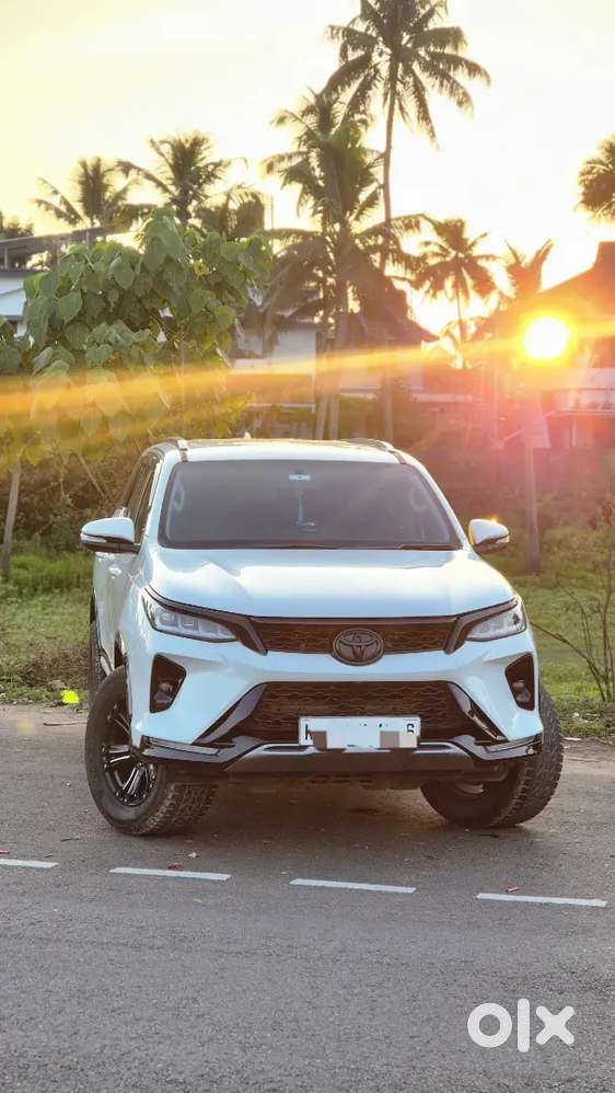 Toyota Fortuner 2017 Diesel 70000 Km Driven