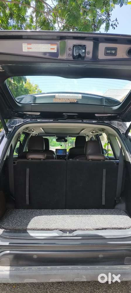 Toyota Innova Hycross 2023 Petrol Good Condition