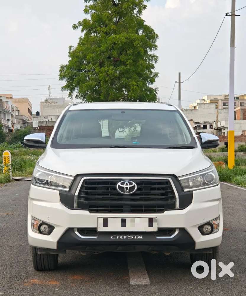 Toyota Innova Crysta 2.4 Z Diesel Manual 2024