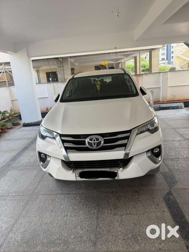 Toyota Fortuner 2017 Diesel 82000 Km Driven