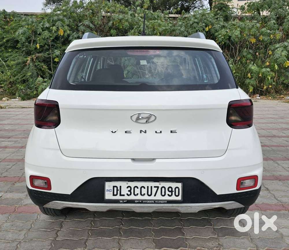 Hyundai Venue S 1.2 Petrol, 2021, Petrol