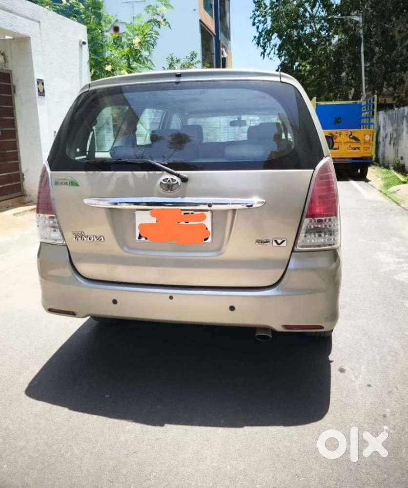 Toyota Innova 2.0 V, 2010, Diesel
