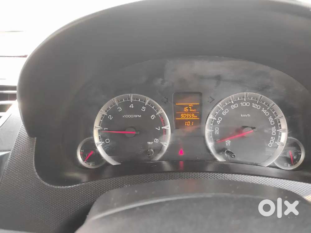 Maruti Suzuki Swift 2015 Petrol 91806 Km Driven