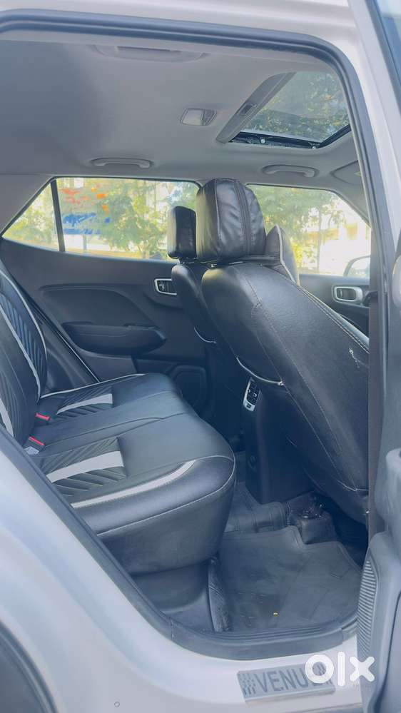 Hyundai Venue 1.5 Crdi Sx (o), 2021, Diesel