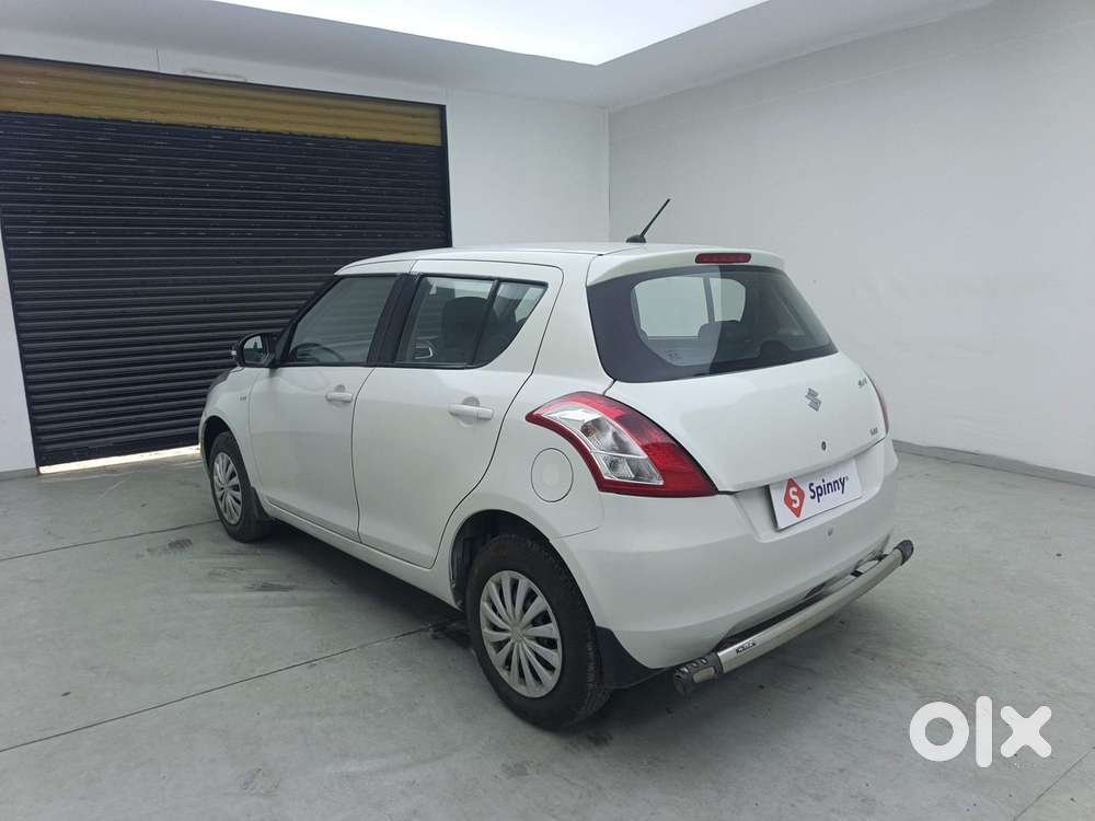 Maruti Suzuki Swift Vvt Vxi, 2016, Petrol