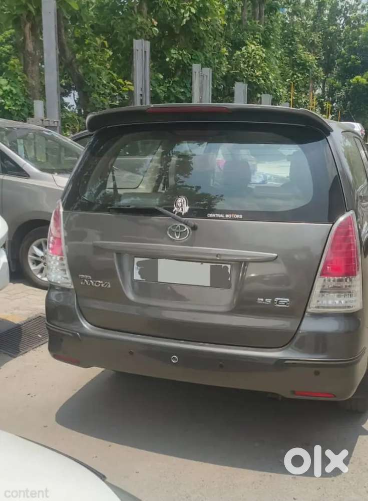 Toyota Innova 2009