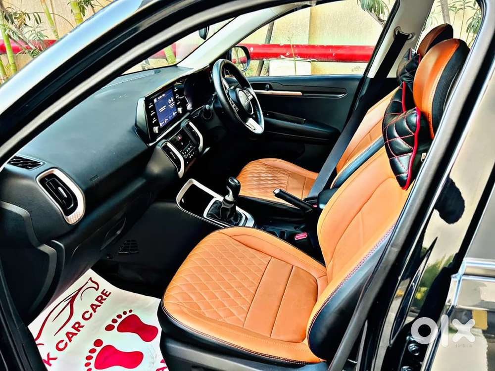 Kia Sonet Petrol 2023