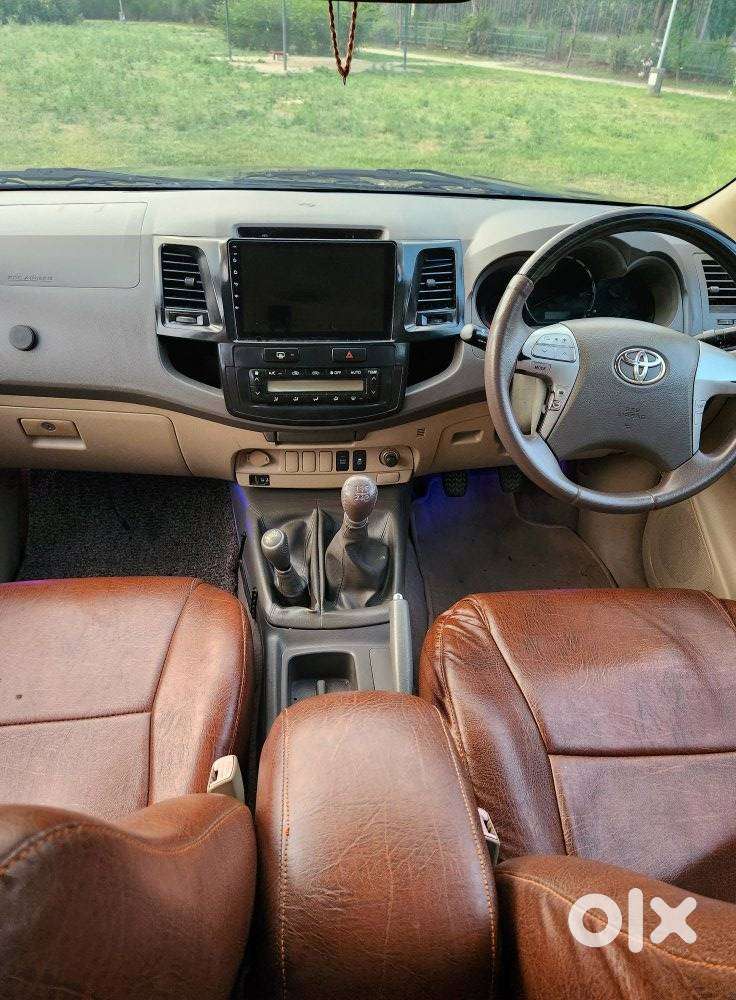 Toyota Fortuner 3.0 4x4 Manual, 2012, Diesel
